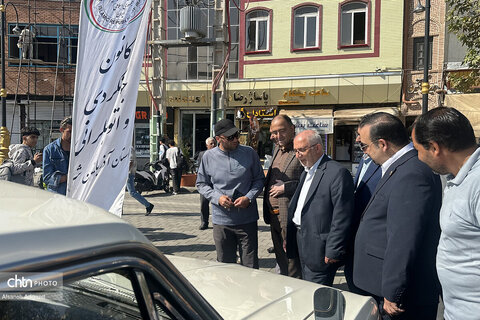الی تور «از زادگاه تا بارگاه شمس تبریزی» وهمایش خودروهای تاریخی و کلاسیک در خوی