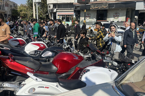 الی تور «از زادگاه تا بارگاه شمس تبریزی» وهمایش خودروهای تاریخی و کلاسیک در خوی