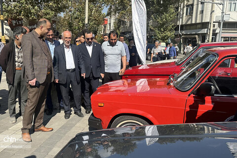 الی تور «از زادگاه تا بارگاه شمس تبریزی» وهمایش خودروهای تاریخی و کلاسیک در خوی