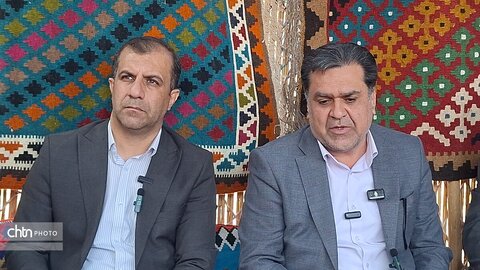 نمایش دست‌بافته‌های دهستان سادات محمودی در حاشیه همایش روستای میمند