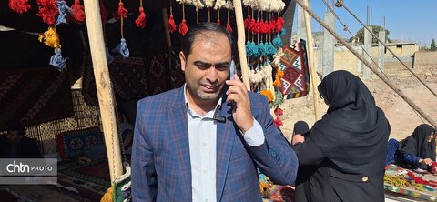 نمایش دست‌بافته‌های دهستان سادات محمودی در حاشیه همایش روستای میمند