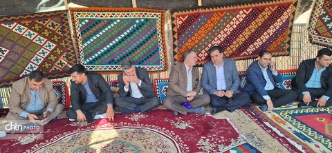 نمایش دست‌بافته‌های دهستان سادات محمودی در حاشیه همایش روستای میمند
