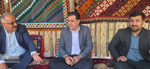 نمایش دست‌بافته‌های دهستان سادات محمودی در حاشیه همایش روستای میمند