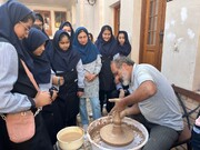  کارگاه صنایع‌دستی برای دانش‌آموزان سمنانی برگزار شد
