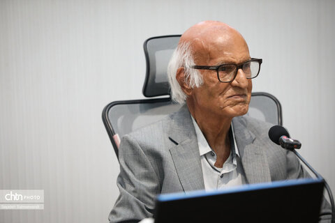 کتاب «هُنر دستان» بسیار وزین و اثربخش است