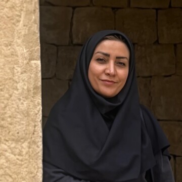 چراغی که در گیلان روشن ماند؛ آیینی برای بزرگداشت معلمی که مسیر حرفه‌ای‌اش «میراث ناملموس» گیلان است