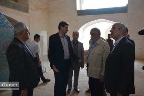 بازدید از آثار تاریخی و فرهنگی شهرستان اشکذر