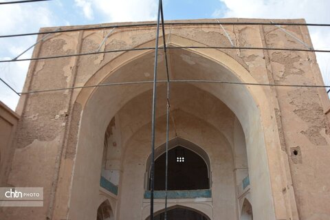 بازدید از آثار تاریخی و فرهنگی شهرستان اشکذر