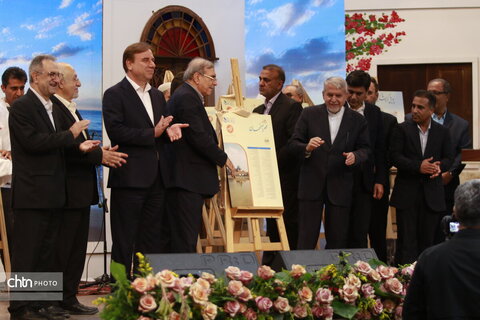 رونمایی از الواح ثبتی رویدادهای گردشگری با حضور وزیر در مهرماه 1405