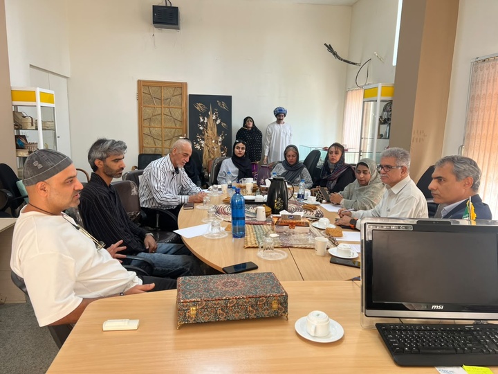 نخستین میز تخصصی چرم صنایع‌دستی هرمزگان برگزار شد
