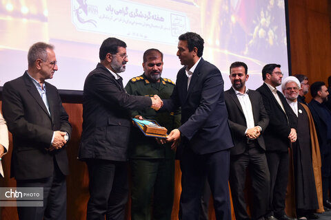 برگزاری همایش گردشگری قم با حضور معاون وزیر میراث‌فرهنگی