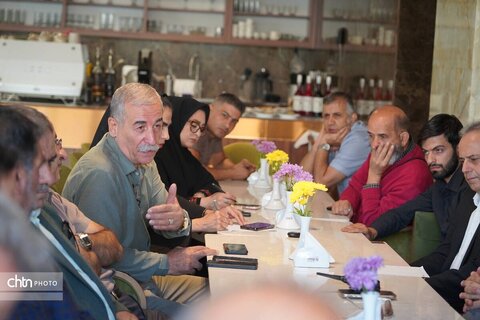 تقویت کانون‌های عرضه صنایع‌دستی، راهبردی برای حمایت از تولیدکنندگان است