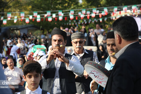 چهارمین جشنواره گردوی کلور