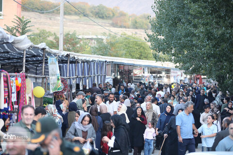چهارمین جشنواره گردوی کلور
