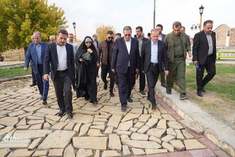 بازدید استاندار آذربایجان غربی از روستای حسنلو نقده