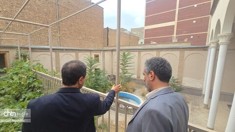 بازدید مدیرکل میراث فرهنگی آذربایجان شرقی از وضعیت خانه تاریخی سلطان القرائی در تبریز