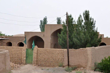 آغاز عملیات مرمت مسجد تاریخی آدینه بادرود