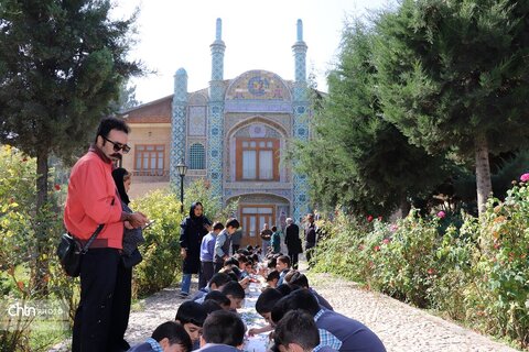 جشنواره نقاشی کودکان در بنای تاریخی آینه خانه مفخم بجنورد