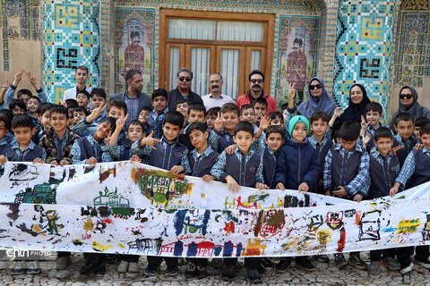 جشنواره نقاشی کودکان در بنای تاریخی آینه خانه مفخم بجنورد