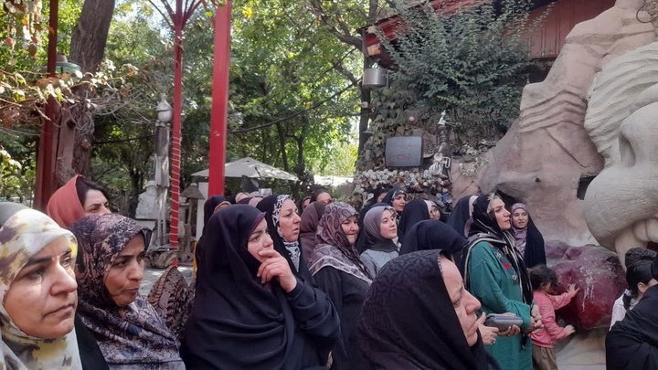 برگزاری تور گردشگری بانوان قرچکی با بازدید از موزه زمان و غار وزیری