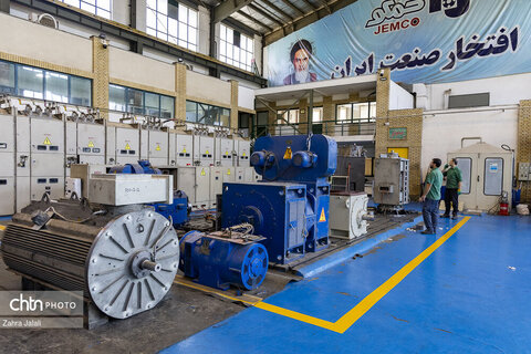 صنعت؛ میدان پیوند دانش و تجربه