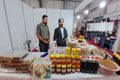 آغاز به‌کار نمایشگاه روستاآباد در ارومیه