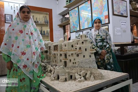 ایزدخواست؛ شکوهی به وسعت تاریخ