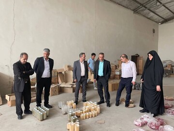 فرماندار قرچک در بازدید از دو واحد تولیدی، پیگیر رفع موانع گاز، برق و تأمین تسهیلات شد