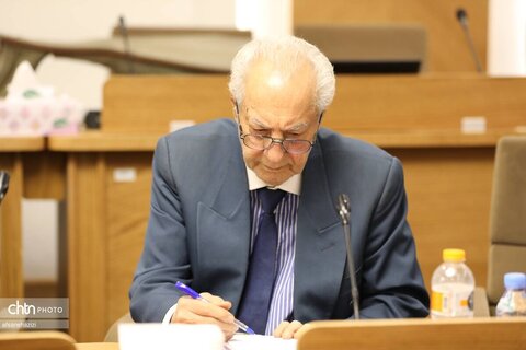 ارزیابی هنرمندان ساز سازی سنتی در نشست کمیته تخصصی شورای ارزشیابی هنرمندان صنایع دستی