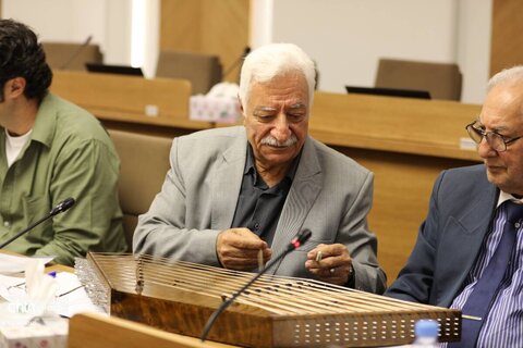 ارزیابی هنرمندان ساز سازی سنتی در نشست کمیته تخصصی شورای ارزشیابی هنرمندان صنایع دستی