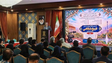 تاریخ حافظه یک جامعه و یک ملت است/ تاریخ شفاهی تاریخ انضمامی یک ملت است