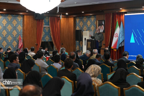دومین روز از نخستین کارگاه آموزشی و عملی تاریخ شفاهی میراث‌فرهنگی، گردشگری و صنایع‌دستی