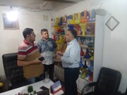 بازدید رئیس اداره میراث‌‍فرهنگی پاکدشت از کارگاه تولید شیشه و بلور برادران فلک