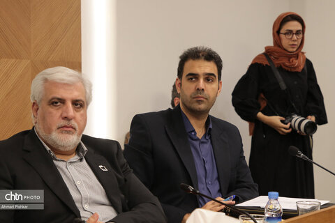 نشست رسانه‌ای وزیر میراث فرهنگی، گردشگری و صنایع دستی