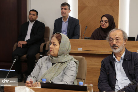نشست رسانه‌ای وزیر میراث فرهنگی، گردشگری و صنایع دستی