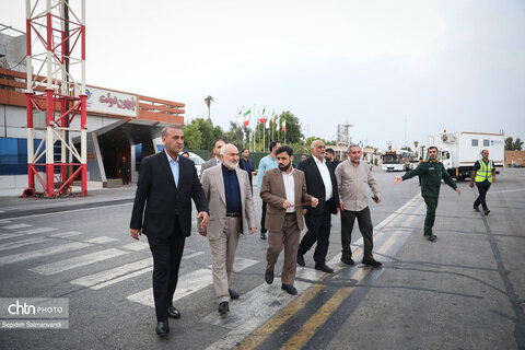 ورود وزیر میراث‌فرهنگی، گردشگری و صنایع‌‌دستی به اهواز