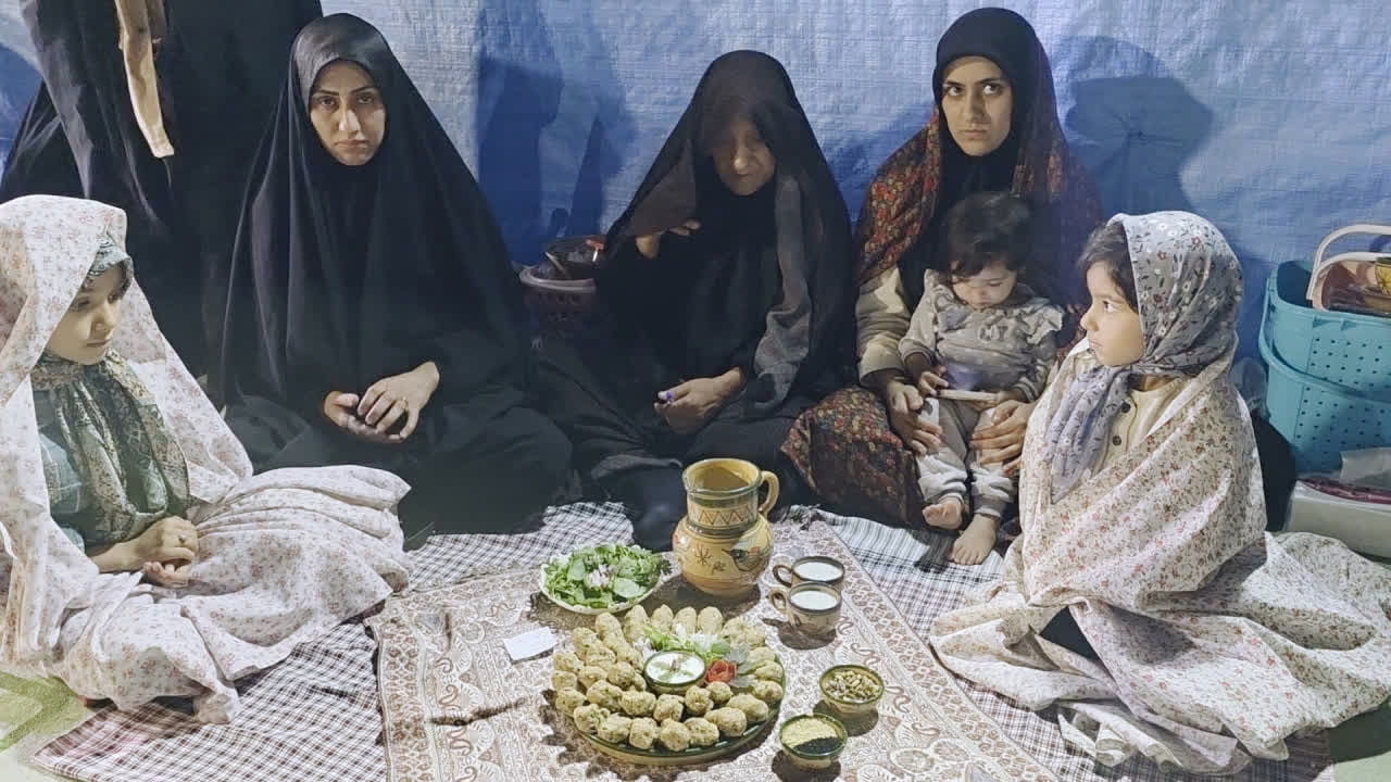 جشنواره مشتک با هدف احیای غذاهای سنتی میبد در بفروئیه برگزار شد