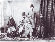 پوشش مردان و زنان در بازارهای تاریخی دوره قاجار