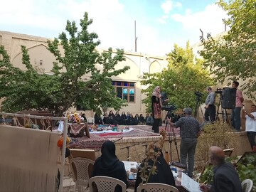 خانه تاریخی پدر محمد مصدق، میزبان برنامه تلویزیونی «ایران جان» / فرصتی برای معرفی هویت تاریخی و ظرفیت‌های گردشگری آشتیان