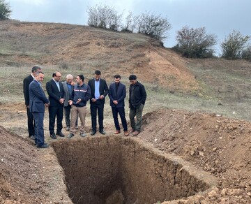 بازدید میدانی مدیرکل میراث‌فرهنگی گیلان از روند کاوش و گمانه‌زنی محوطه باستانی خورگام رودبار/ تسهیل پاسخگویی به استعلامات مردمی و صیانت از میراث تمدنی در پاسداری از هویت ملی