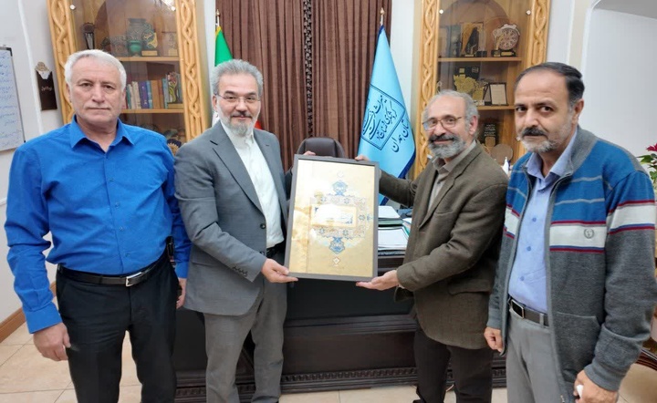 خوشنویسی؛ ظرفیتی برای پیوند هنر، هویت فرهنگی و گردشگری همدان