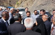 بررسی میدانی مسائل و مطالبات روستاهای دماوند با حضور مسئولان شهرستان