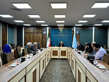 آینده بازار صنایع‌دستی در گروه‌محوری است، نه تک‌روی