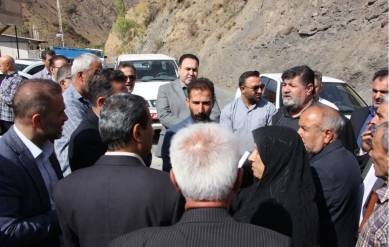 بررسی میدانی مسائل و مطالبات روستاهای دماوند با حضور مسئولان شهرستان