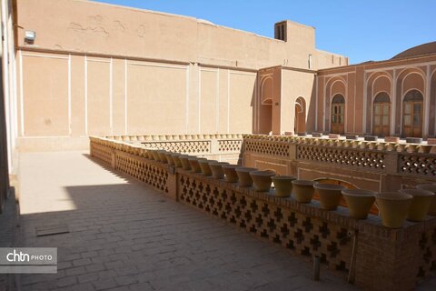 خانه تاریخی علومی یزد، بستری برای توسعه فعالیت‌های خلاقانه صنایع‌دستی و هنر