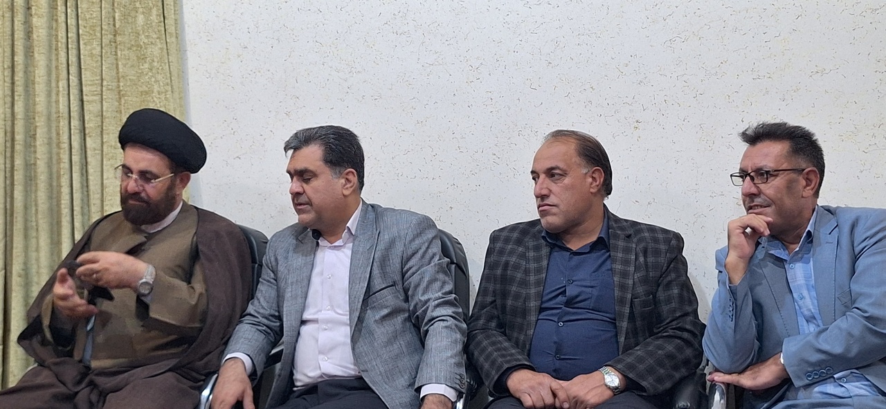 بررسی پرونده کشف اشیای تاریخی در دیدار نماینده مجلس خبرگان رهبری با مدیرکل میراث فرهنگی کهگیلویه و بویراحمد