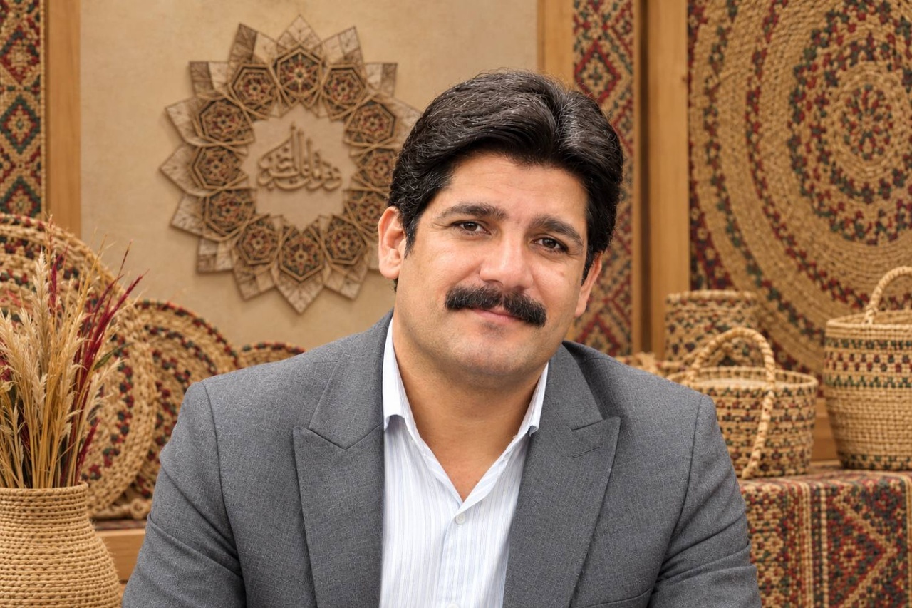 نمایشگاه صنایع‌دستی در شهرستان مهر، کلیدی برای توسعه اقتصاد غیرنفتی و جذب نگاه جهانی