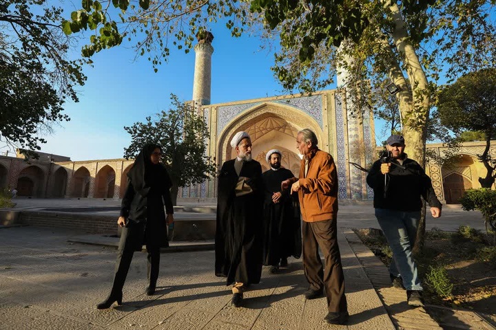 بازدید امام جمعه قزوین از مسجد جامع عتیق و بررسی الزامات ثبت جهانی این بنای تاریخی
