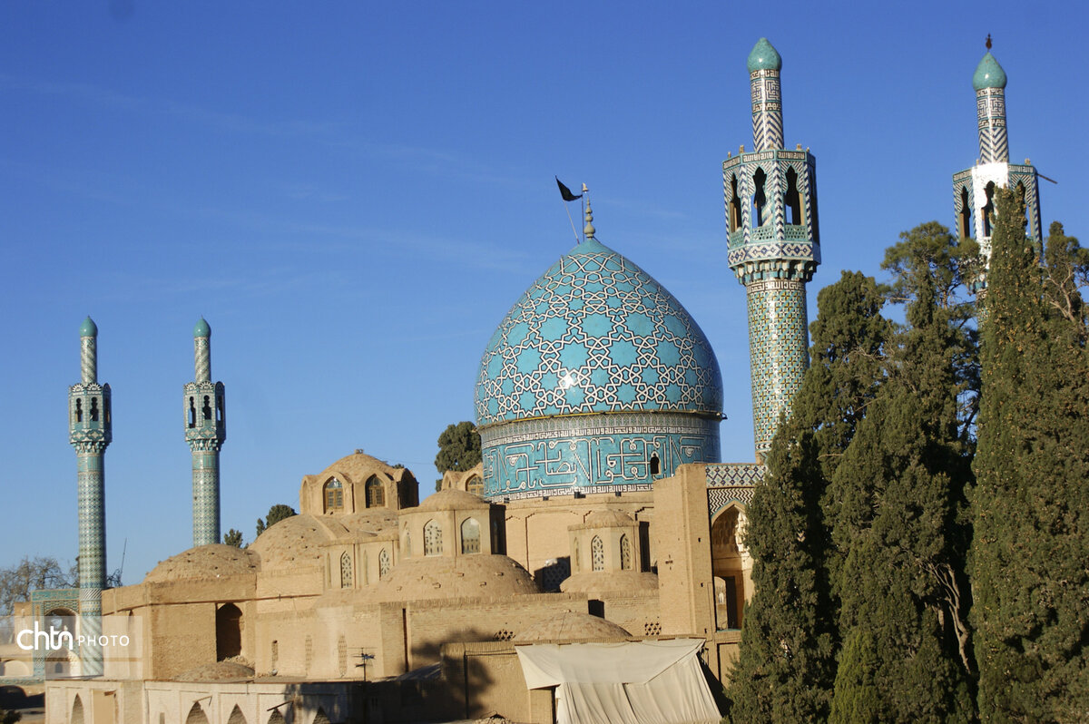 آغاز مرمت گنبد آرامگاه شاه نعمت‌الله ولی ماهان