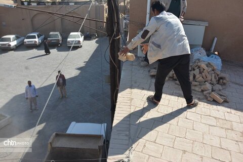 آغاز پویش مشارکتی پاکسازی بام و ناودان بناهای تاریخی یزد با هدف پیشگیری از آسیب‌های بارندگی